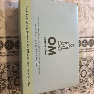 Yoga in a Box - Green